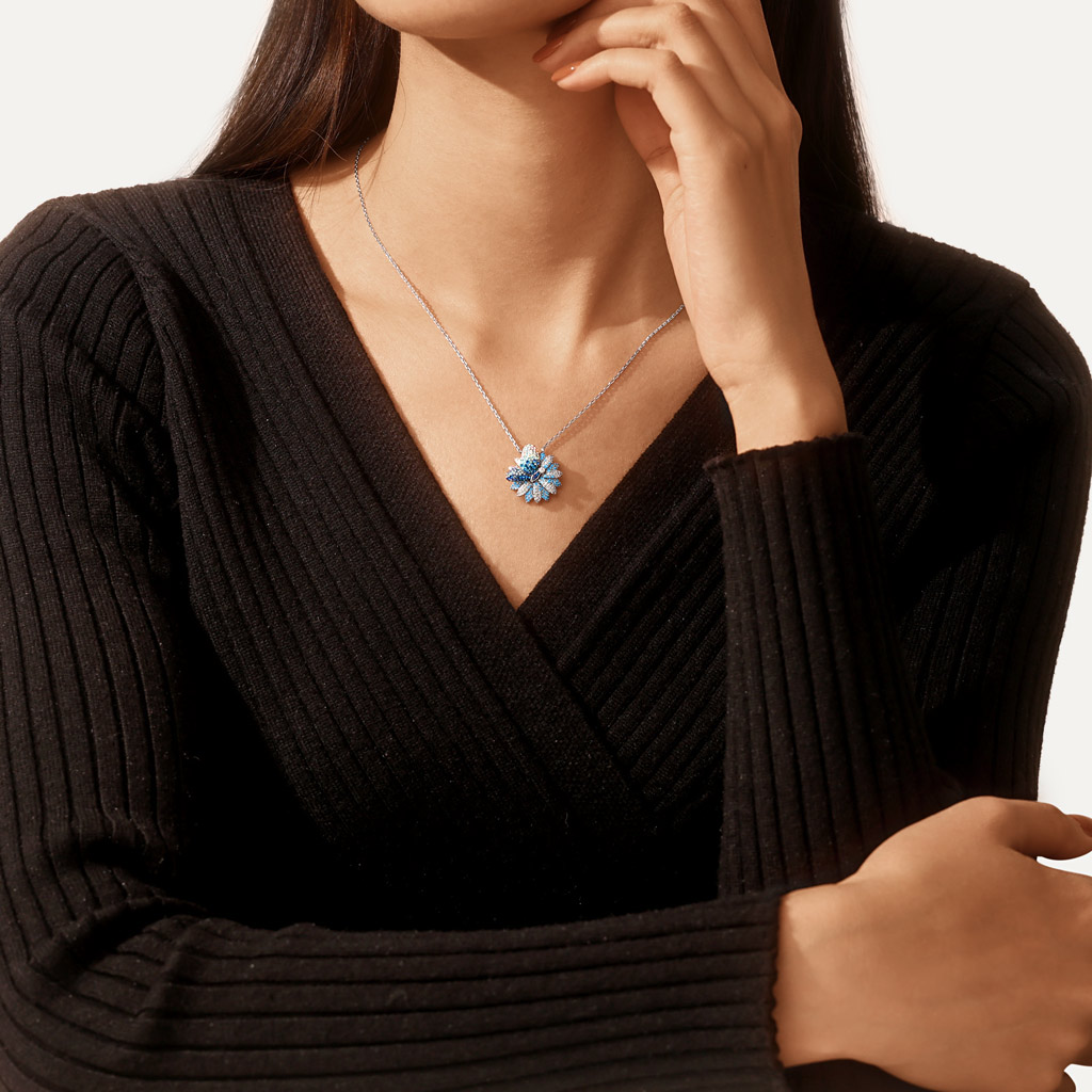 สร้อยคอจี้ดอกเดซี่ผีเสื้อ image number 5