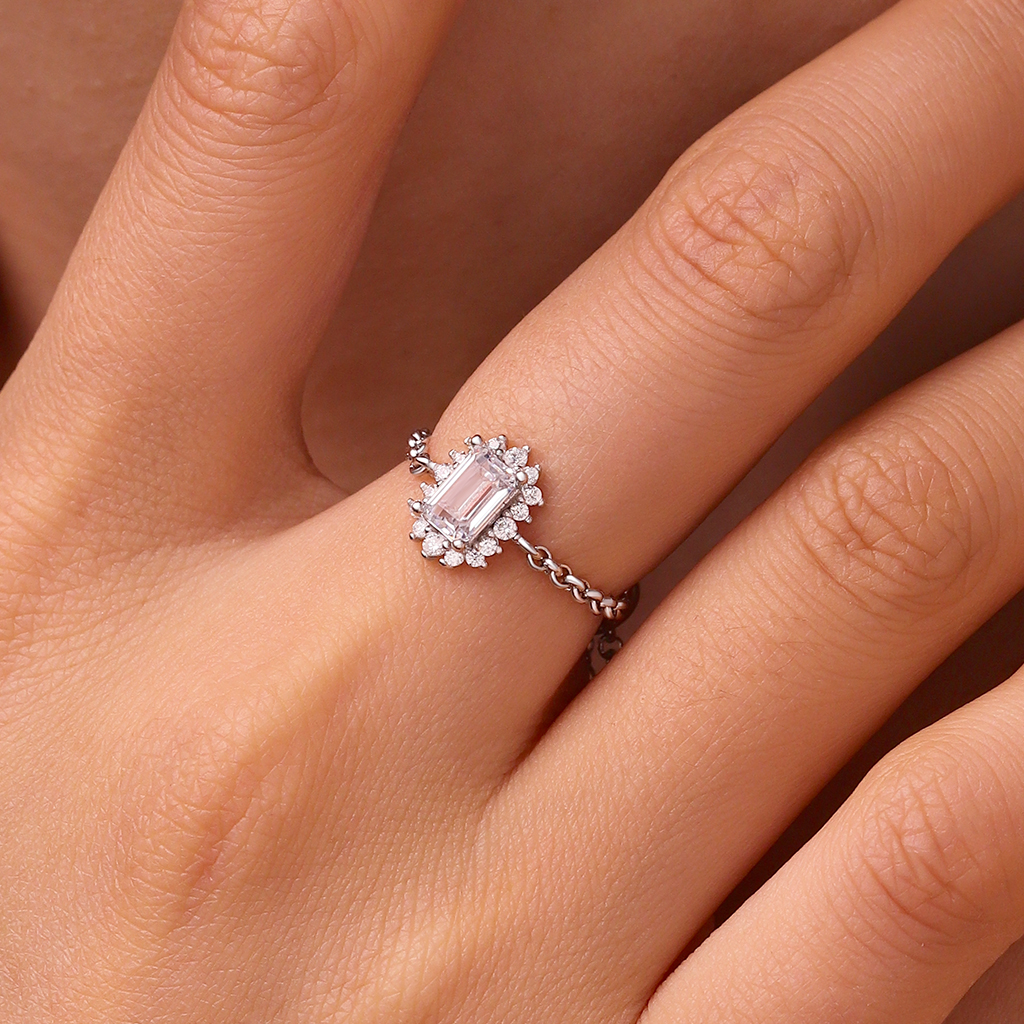 แหวนโซ่เพชรทรงสี่เหลี่ยม image number 5