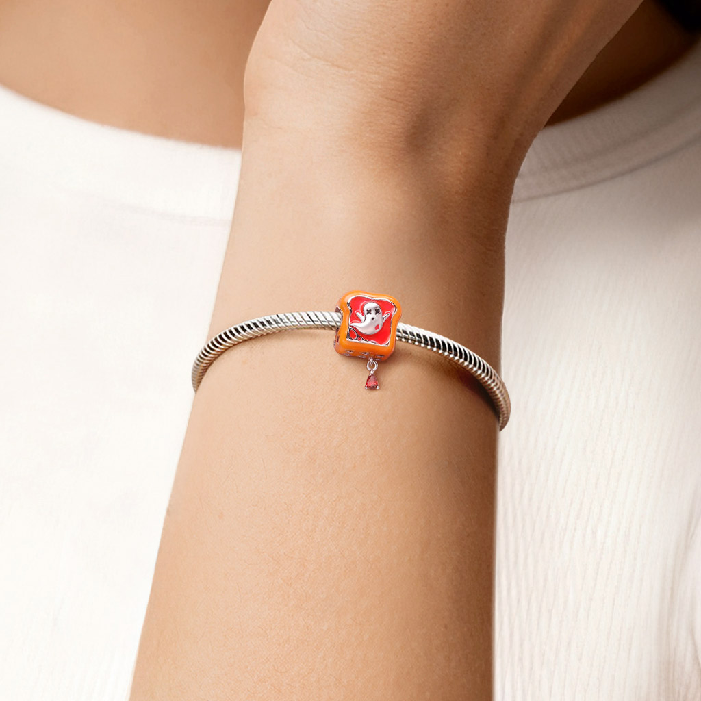 จี้ขนมปังผีน้อย image number 1