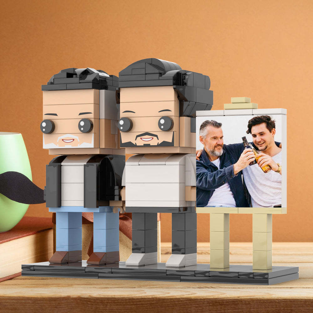 Cuerpo Completo Personalizable 2 Personas Hijo Adulto Tomando Una Cerveza Con Su Papá Marco De Fotos De Hombre Figuras De Ladrillo Personalizadas Juguete De Bloque De Partículas Pequeño Personalizado Para El Día Del Padre - minebrickes