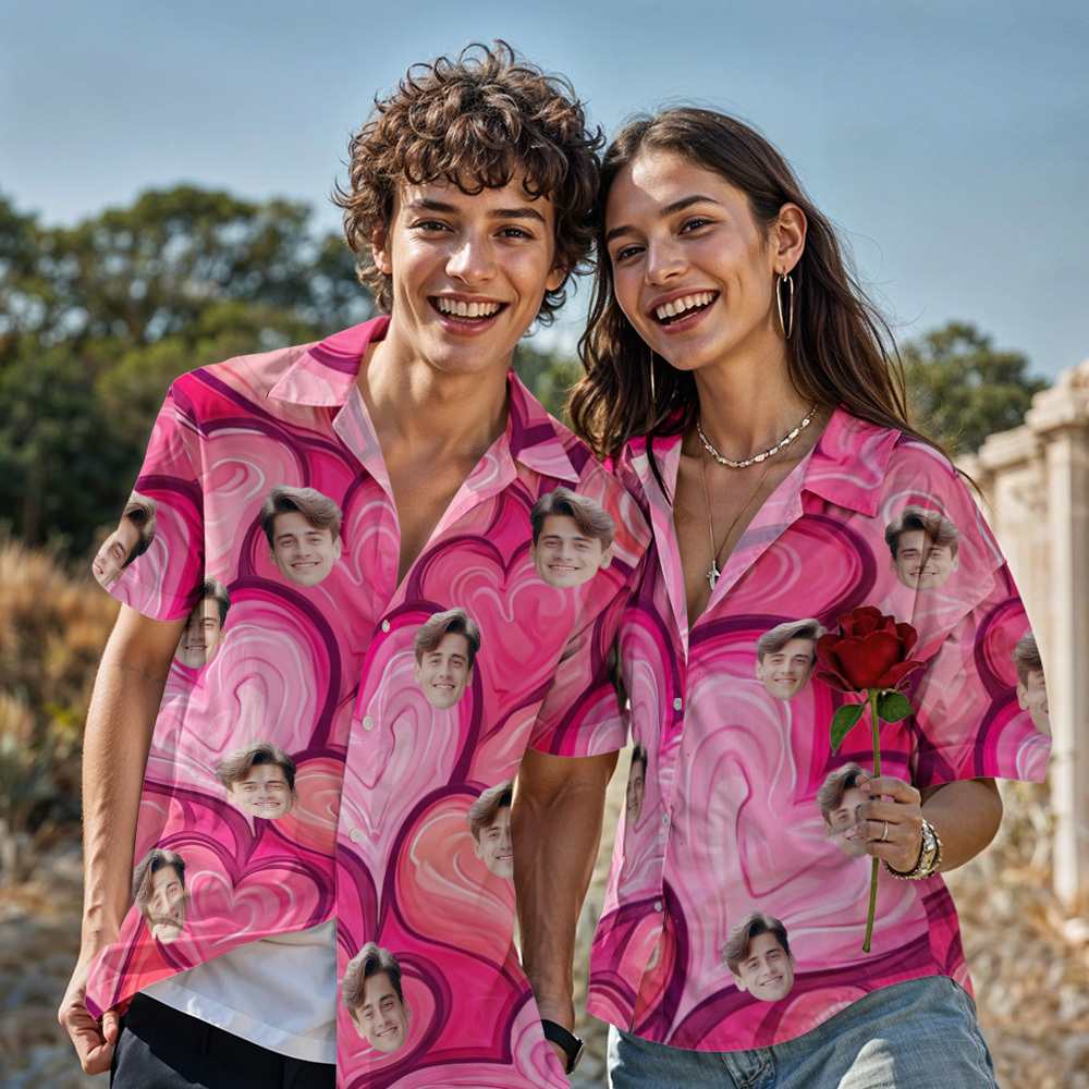 Camisa Hawaiana Rosa Personalizada Con Corazón Para Parejas, Camisa Abotonada Con Estampado Facial, Regalos Para Parejas. - 