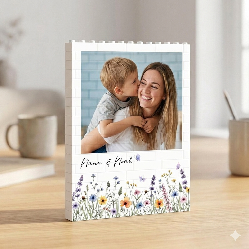 Puzzle De Briques Photo Personnalisé Avec Fleurs Sauvages, Blocs De Construction Personnalisés Avec Nom Et Illustration Florale, Cadeau Pour La Fête Des Mères Pour Maman Et Grand-mère, Cadre Photo De Bureau Unique En Briques - 