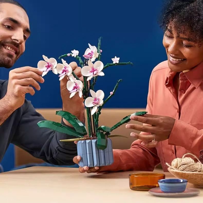 永恆綻放的聖誕禮物和家居裝飾花束積木 - 