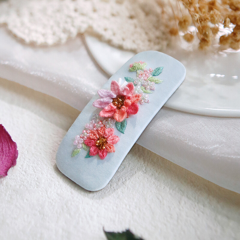 DIY Crochet & Embroidery Hair Clip Kit | Handmade Floral Barrette Craft Set, Easy Yarn & Stitch Gift for Women & Teens - MyJigsawPuzzleAu