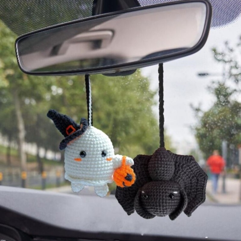 Crochet Bat Car Charm: Halloween Rearview Mirror Decoration - MyJigsawPuzzleAu