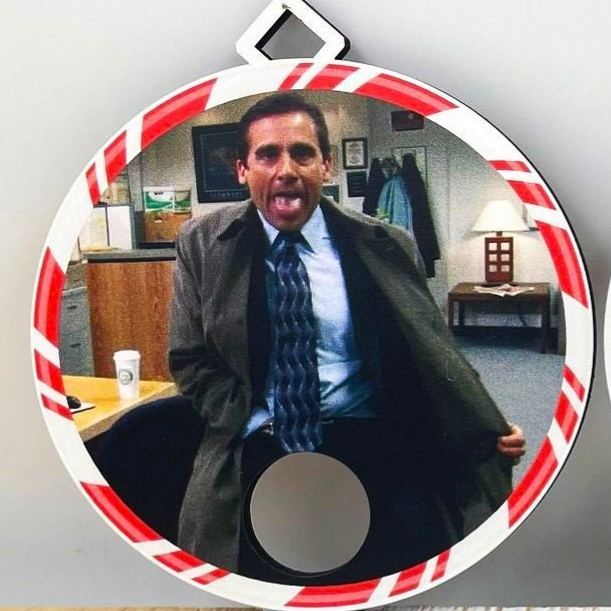 Michael Scott 'The Office' Christmas Ornament - Gag Gif - MyJigsawPuzzleAu