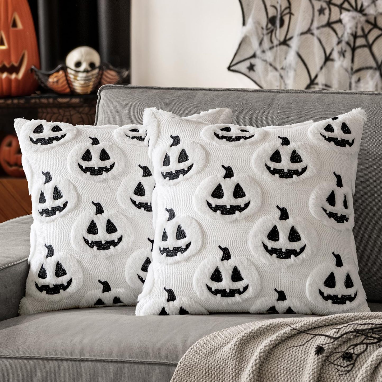 Halloween Fall Pumpkin Throw Pillow Covers 18x18 Orange-Black - MyJigsawPuzzleAu