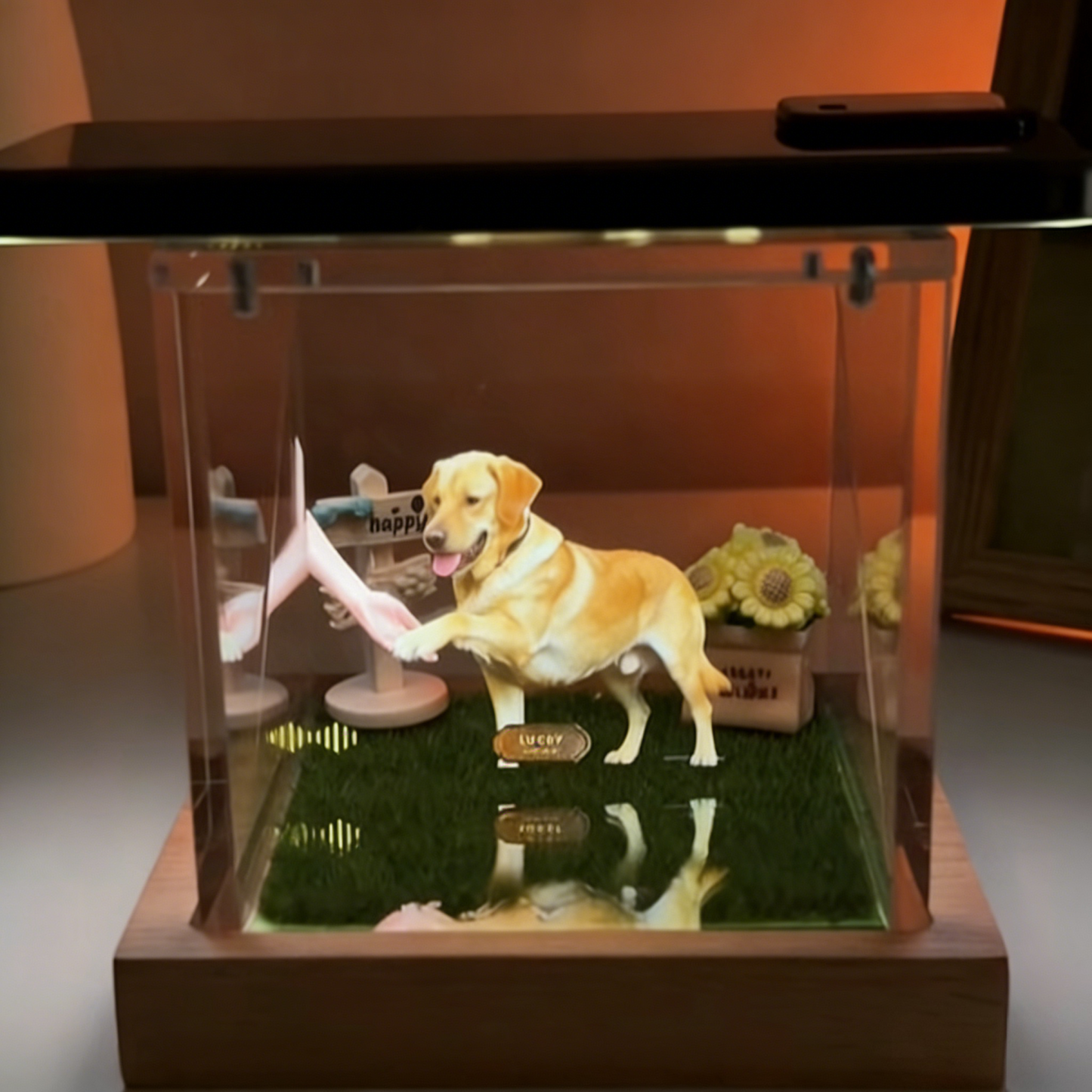 Lumina Boxes Custom Pet Digital Hologram House with Wooden Base - makephotopuzzleuk