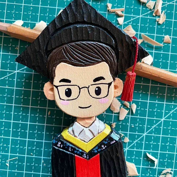 Custom Wooden Single-Person Photo Figurine Personalized Flat or 3D Handmade Miniature Figure - makephotopuzzleuk