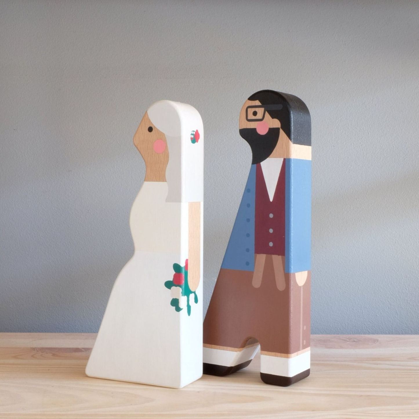 Personalized Wooden Couple Figurine – Custom Wedding Doll Gift from Photo, Minimalist Handcrafted Wood Decor for Anniversary & Bridal Gift - makephotopuzzleuk