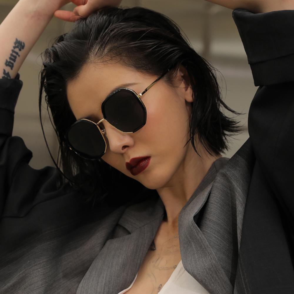 Celebrity - Street Shot Trendy Stylish Polarized Sunglasses - Bright Gold/Grey Red