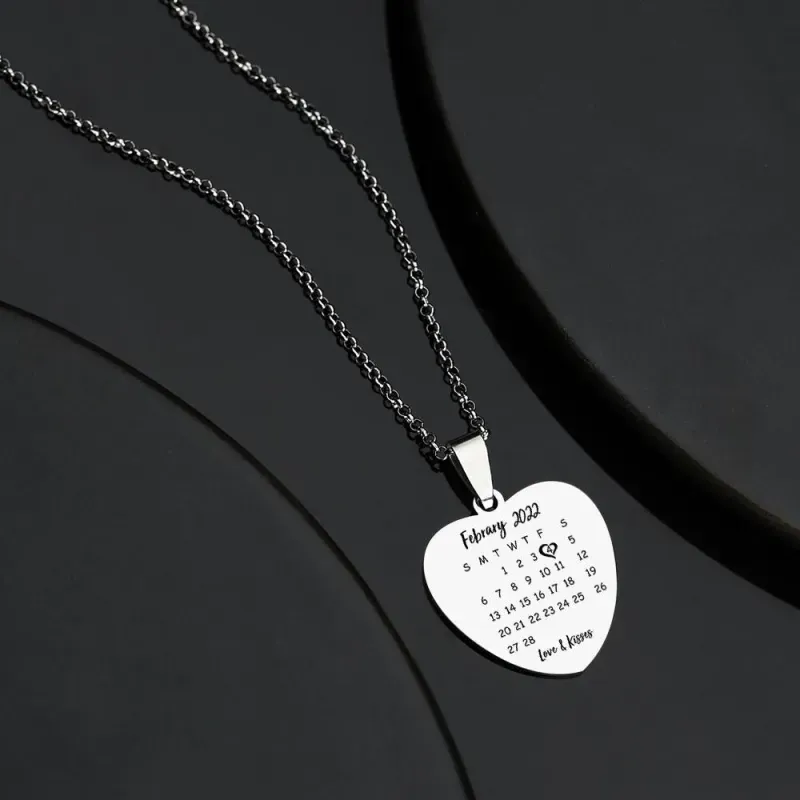 Heart Photo Calendar Engraved Tag Necklace With Engraving Stainless Steel Gifts for Her