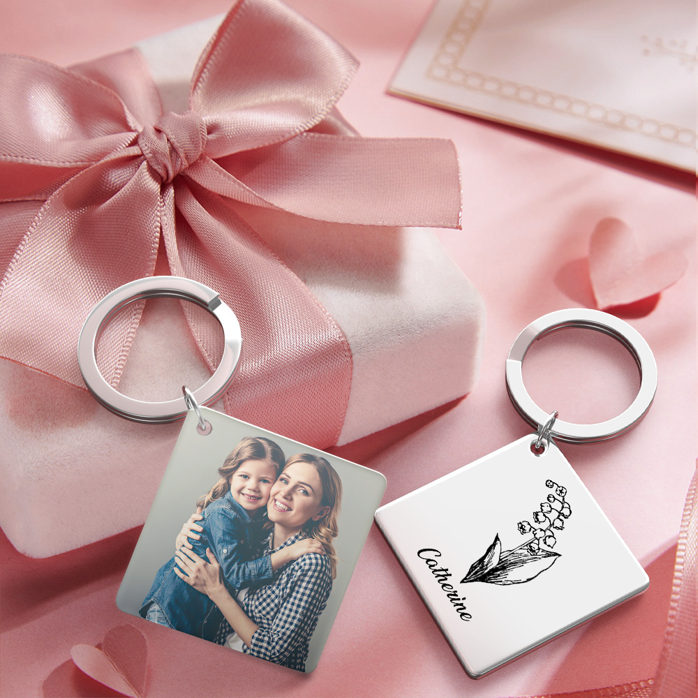 Birthflower Keychain Personalized Bouquet Flower Key Ring Mothers Day Gifts for Mom - SantaSocks