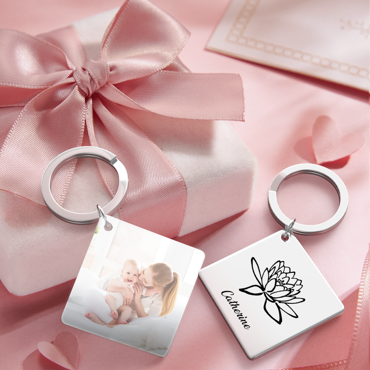Birthflower Keychain Personalized Bouquet Flower Key Ring Mothers Day Gifts for Mom - SantaSocks