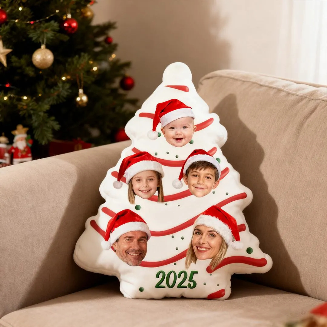 Personalized Christmas Tree Pillow, Custom Family Photo Cushion with Pets and Kids, Festive Holiday Gift, 2025 Christmas Decor