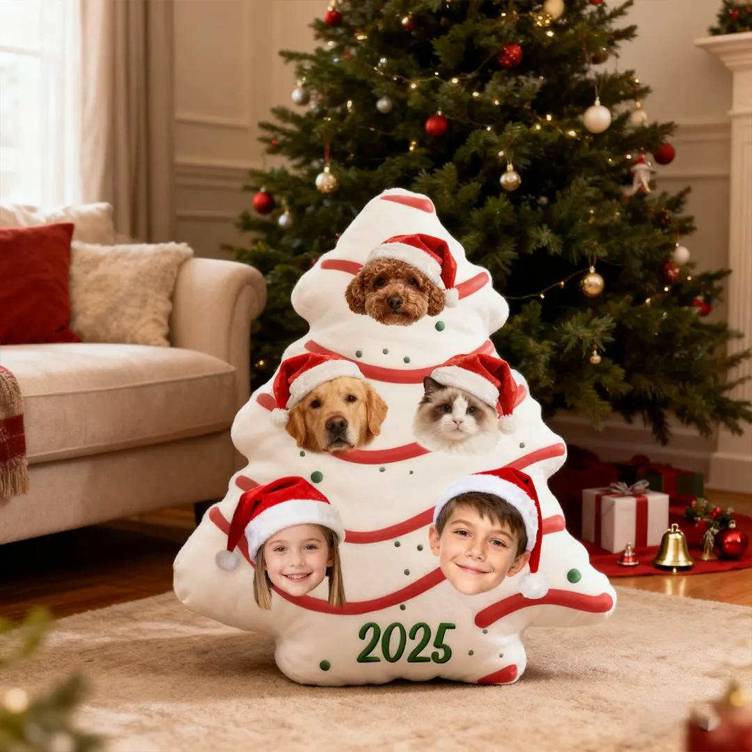 Personalized Christmas Tree Pillow, Custom Family Photo Cushion with Pets and Kids, Festive Holiday Gift, 2025 Christmas Decor