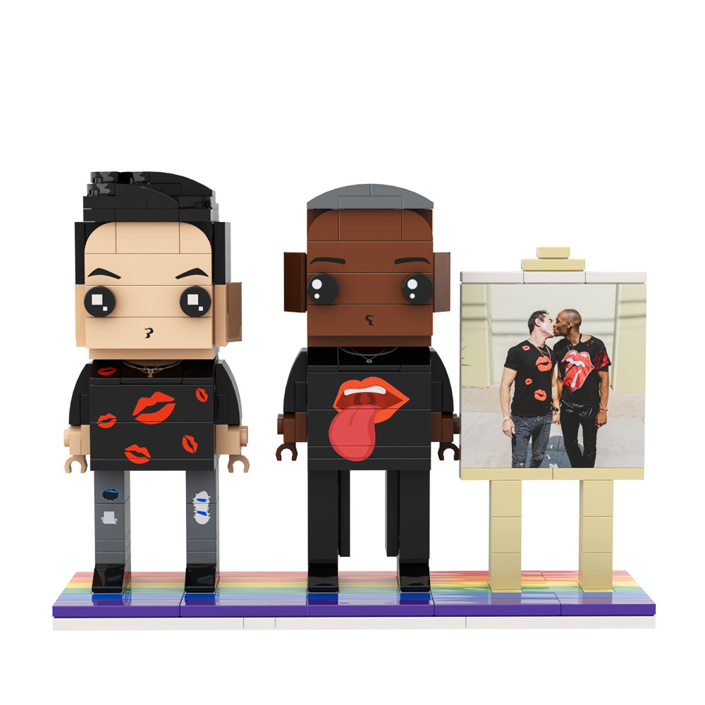 Gay Couple Rainbow Heart Style Gift Brick Figures Personalized Couples Brick Figures with Pride Flag