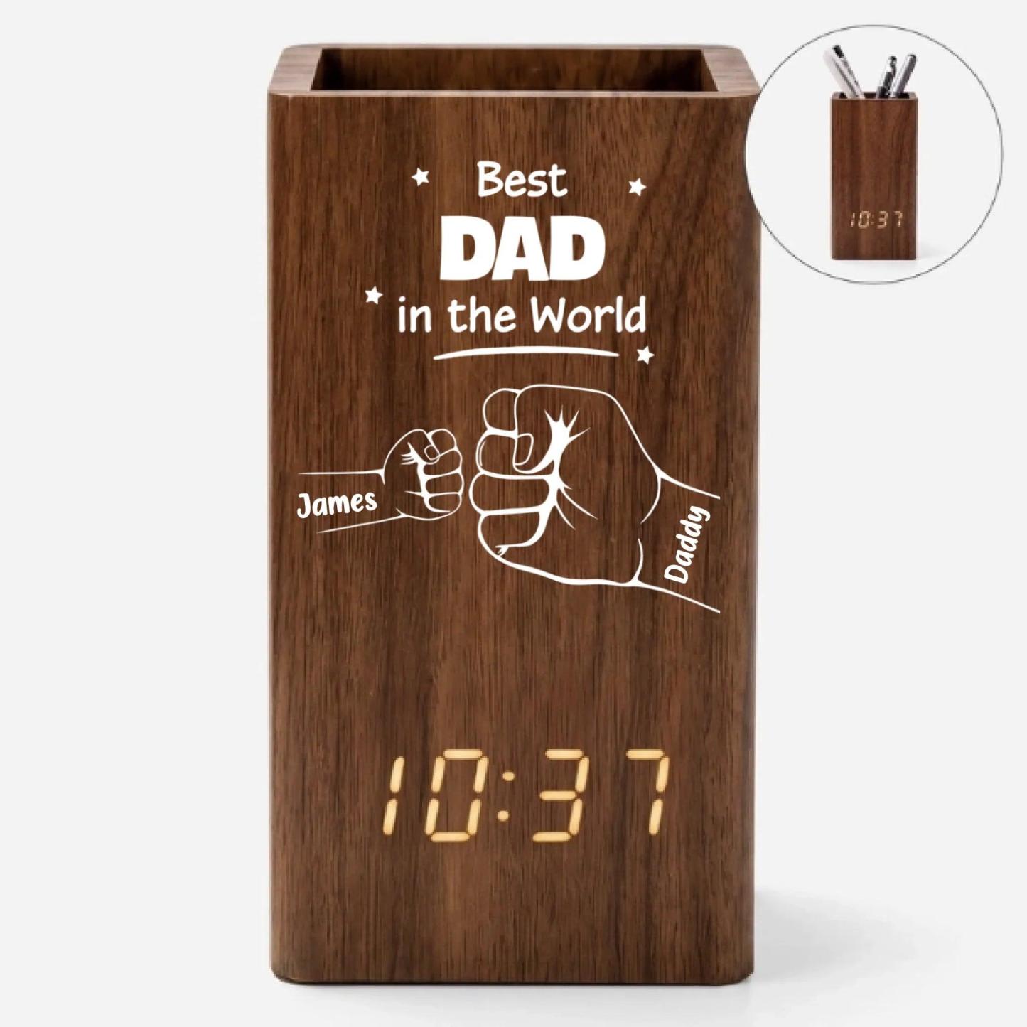 Personalised Best Daddy In The World Pen Holder With Clock for Dad