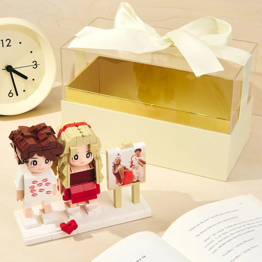 Custom Fully Body 2 People Custom Brick Figures with Gift Box Valentine's Day Gift