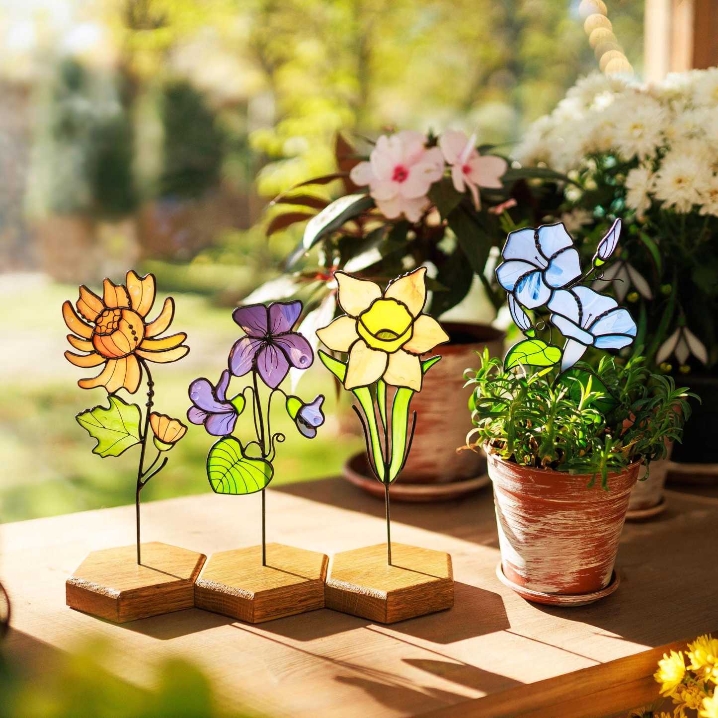 Stained Glass Flower, Personalized Mother Day Gift, Birth Flower Gift Set for Mother in Law, Floral Garden Decor, Birth Flower Plant Stake