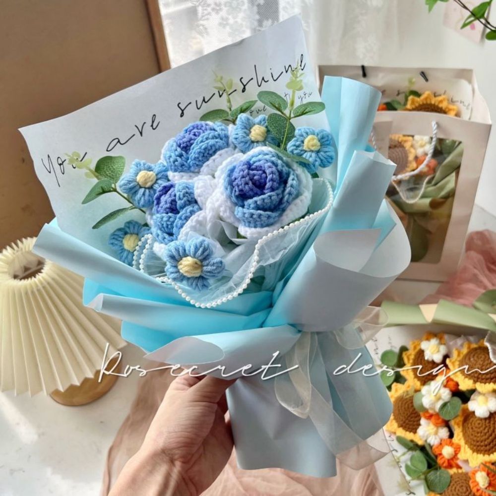 Crochet Flowers Crocheted Sunflower Handmade Rose Flowers Knitted Flowers Bouquet Anniversary Gift for Her - 