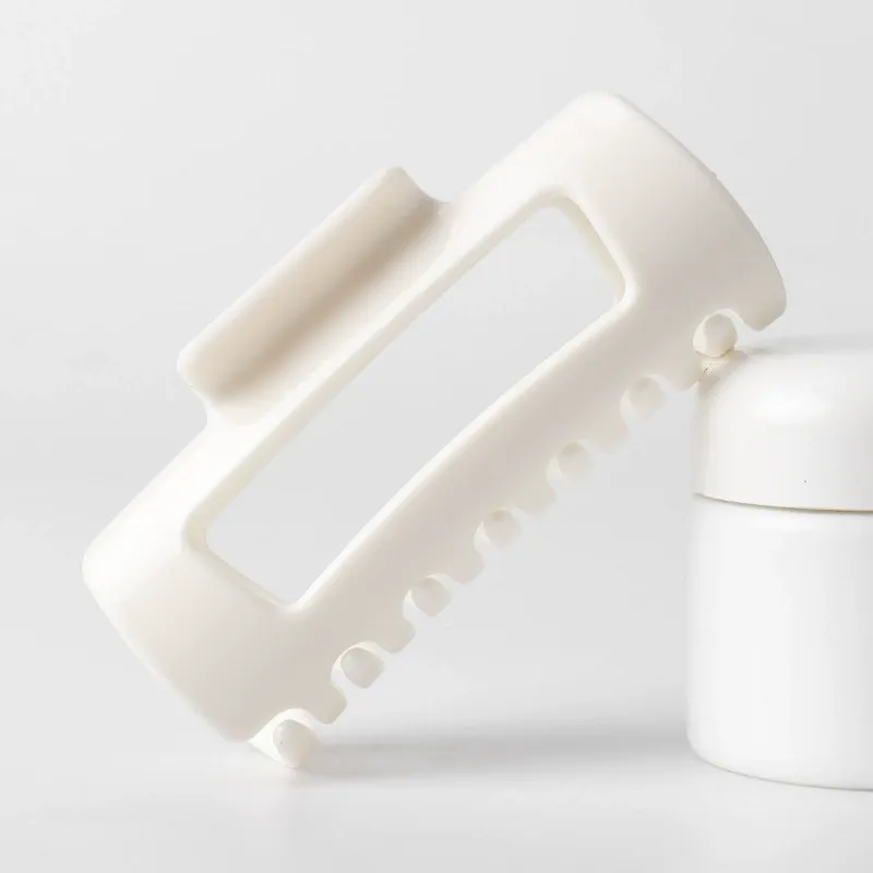 Cloud clip flexible claw clip Soft, Comfortable, and Lightweight holds hair securely - 