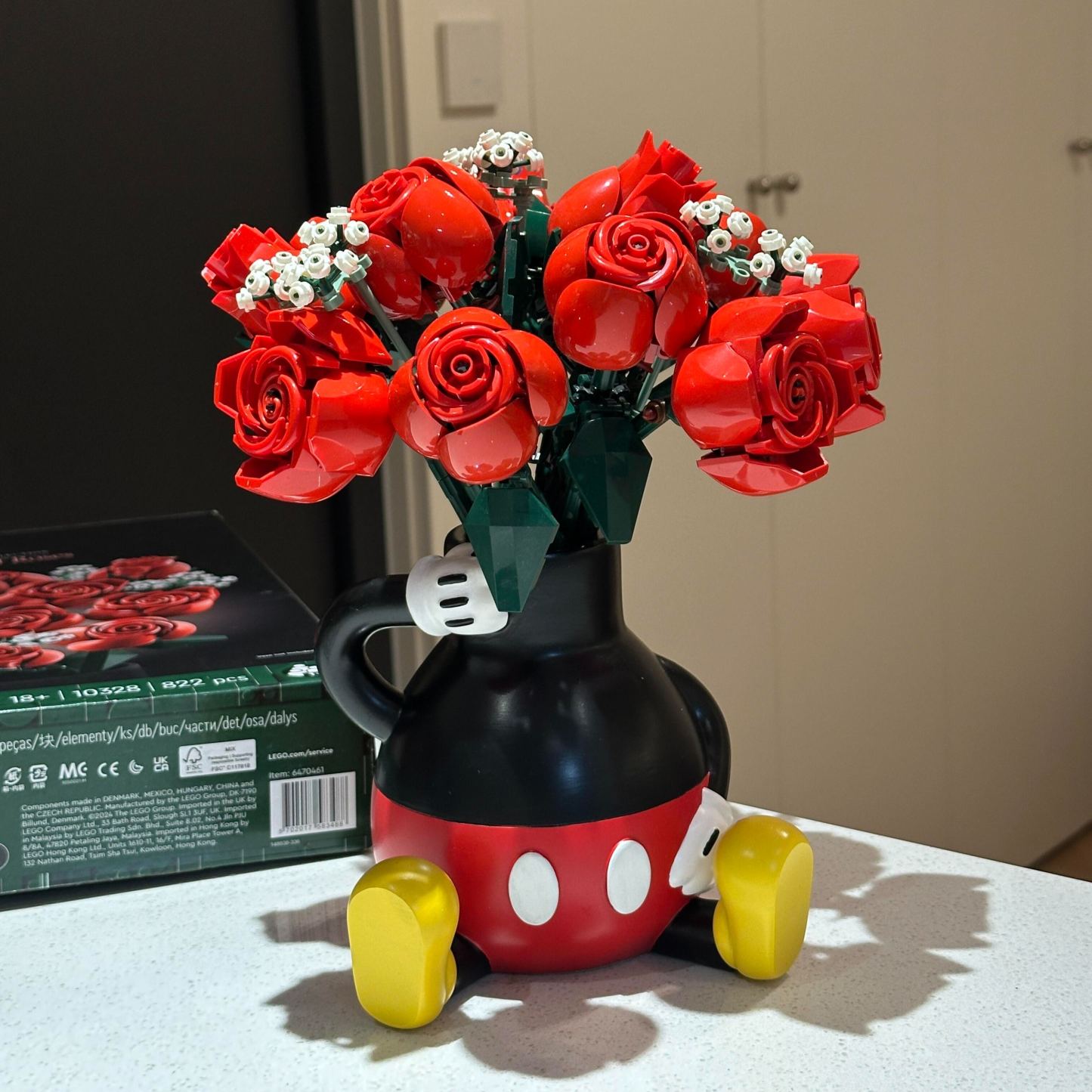 Cartoon Hand Rose Bouquet Building Blocks Creative Desk Decor & Romantic Gift For Couple - 