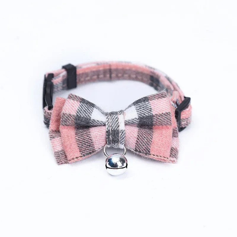 Cat collar with bow bell