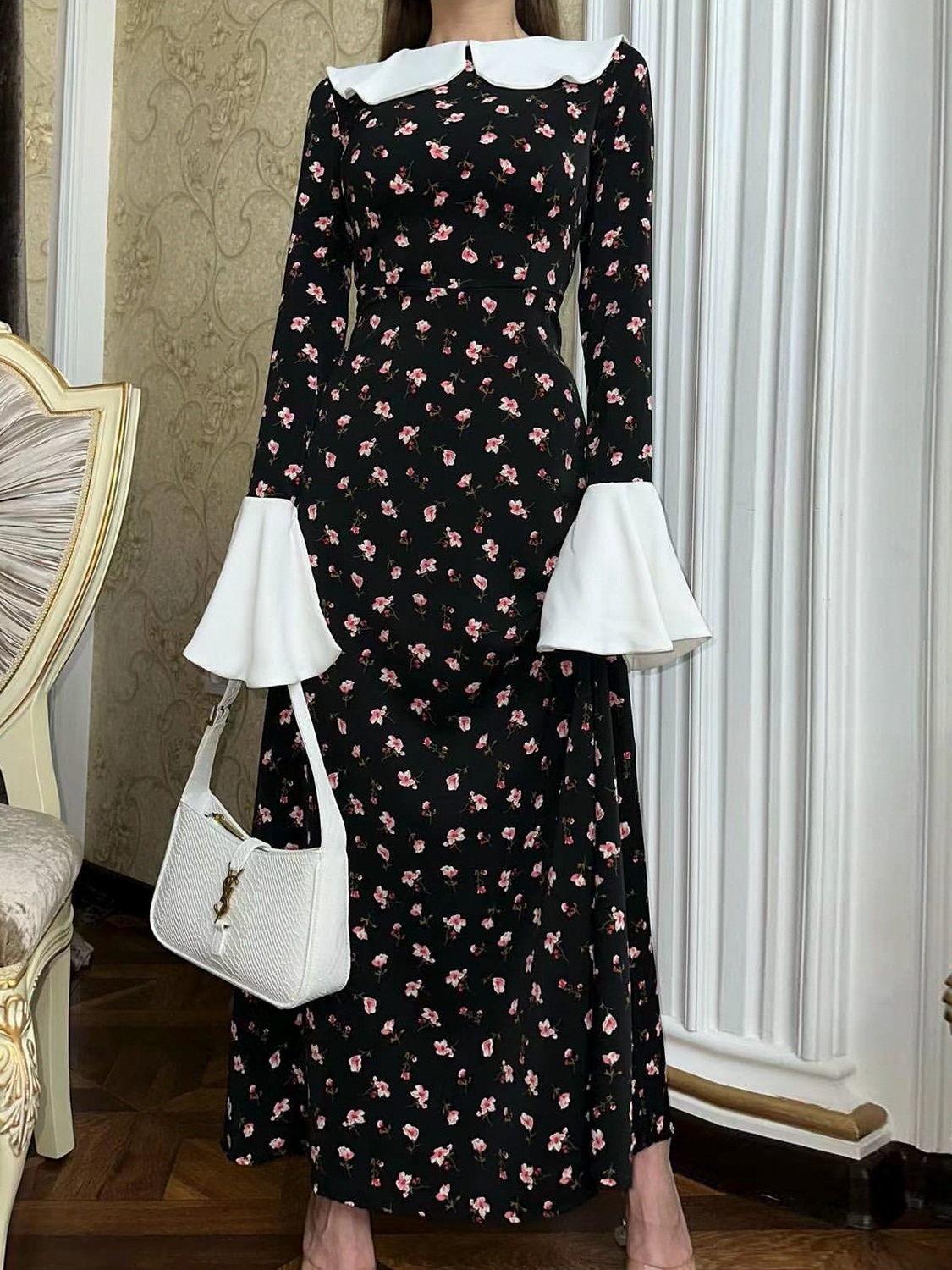 Flared Cuff Floral Print Lace-Up Dress