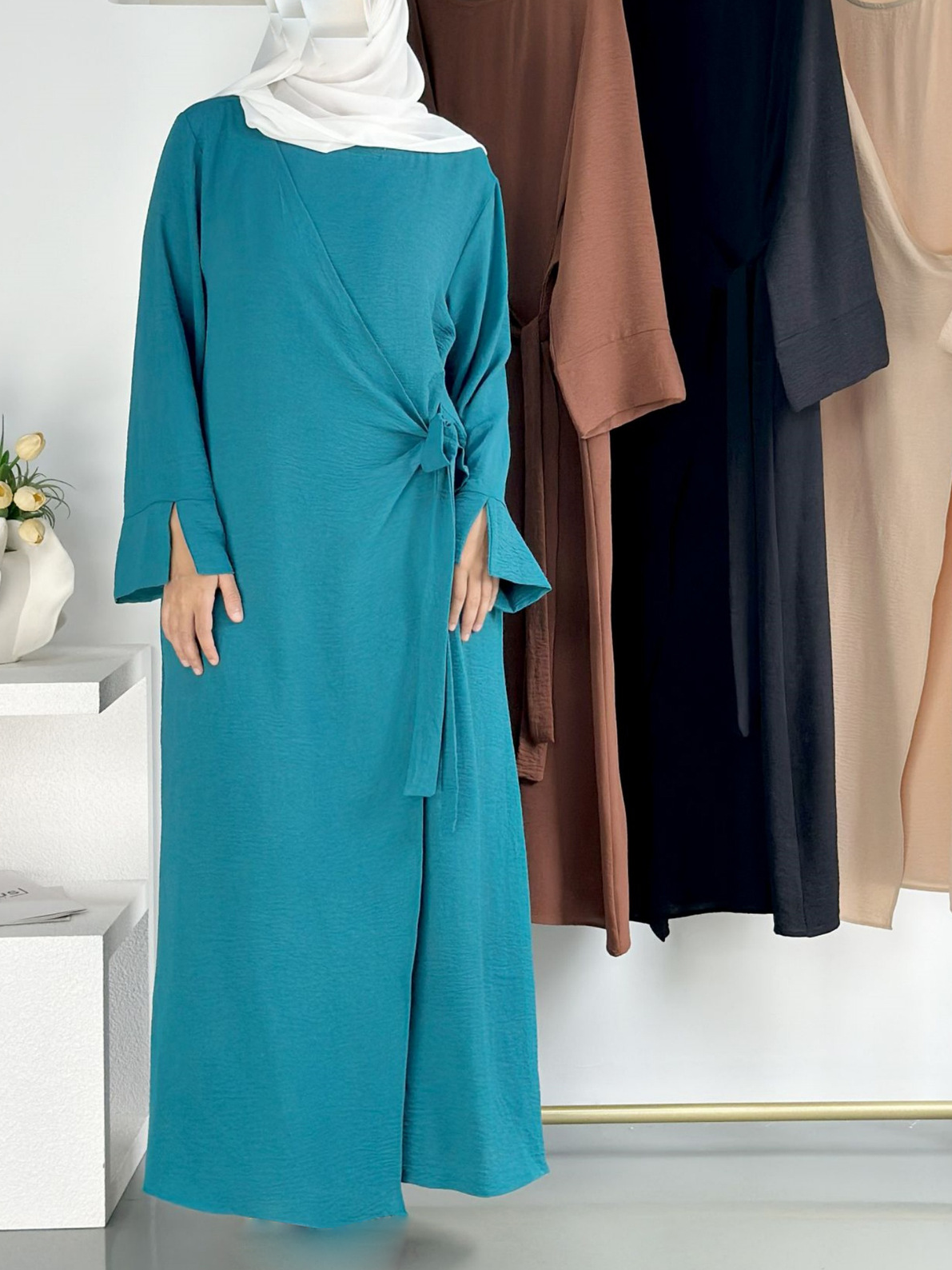 Solid Color Lace-Up Abaya