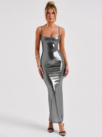 Solid Color Strapless Slimming Halter Dress