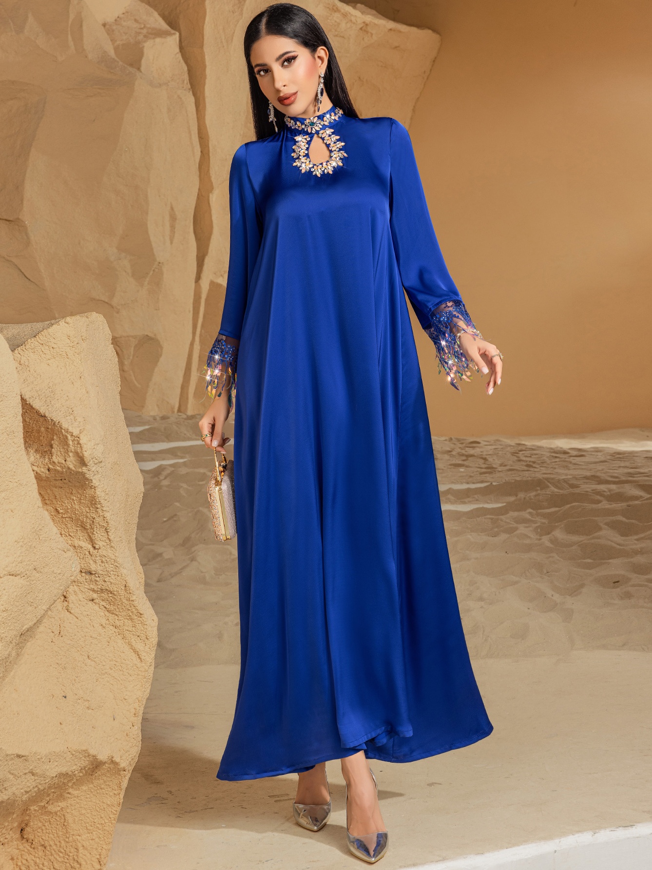Gradient Fringe Abaya