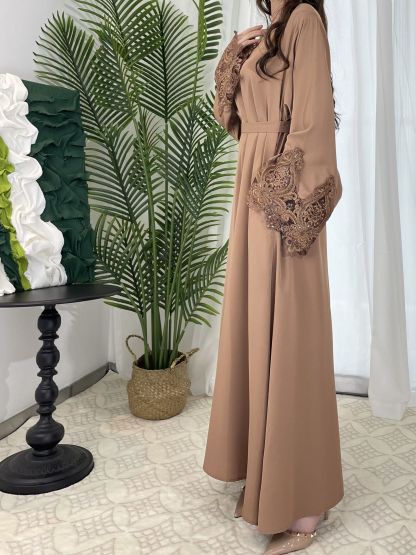 Floral Lace Hand Sleeve Zipper Dress
