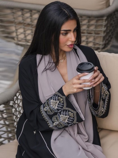 Embroidery Patchwork Abaya