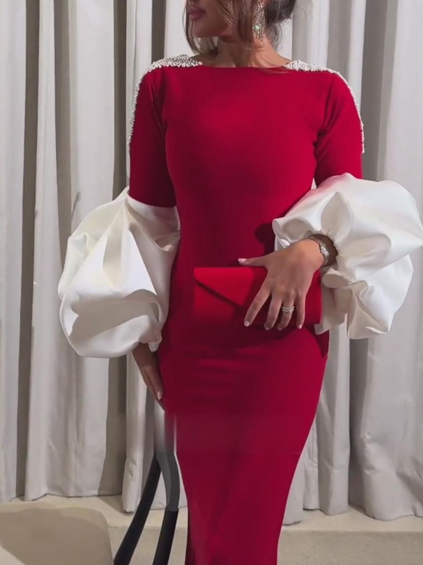 Elegant Hip-Hugging Evening Dress