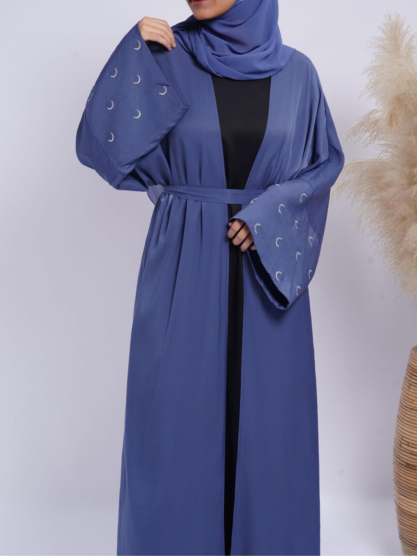 Solid Color Moon Embroidery Abaya