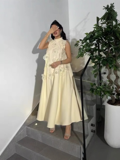 Solid Color Half Turtleneck Applique Elegant Long Dress