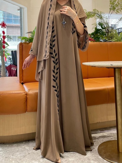 Chiffon Botanical Pattern Embroidered Dress