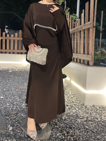 Elegant Pearl Abaya