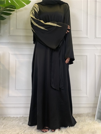 Pearl Panelled Robe Casual Dresses