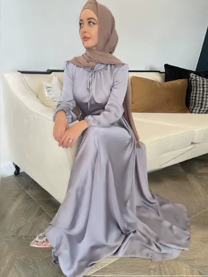 Middle East Saudi Arabia foreign trade cross-border Muslim Hui solid color robe and ankle Dress 