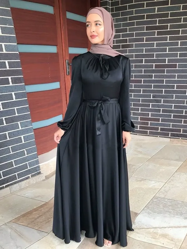 Middle East Saudi Arabia foreign trade cross-border Muslim Hui solid color robe and ankle Dress 