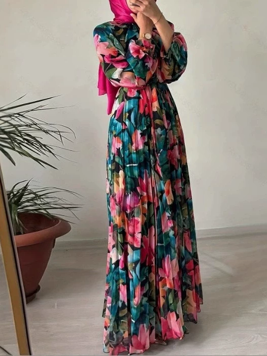 Floral Print Pleated Waist Dress