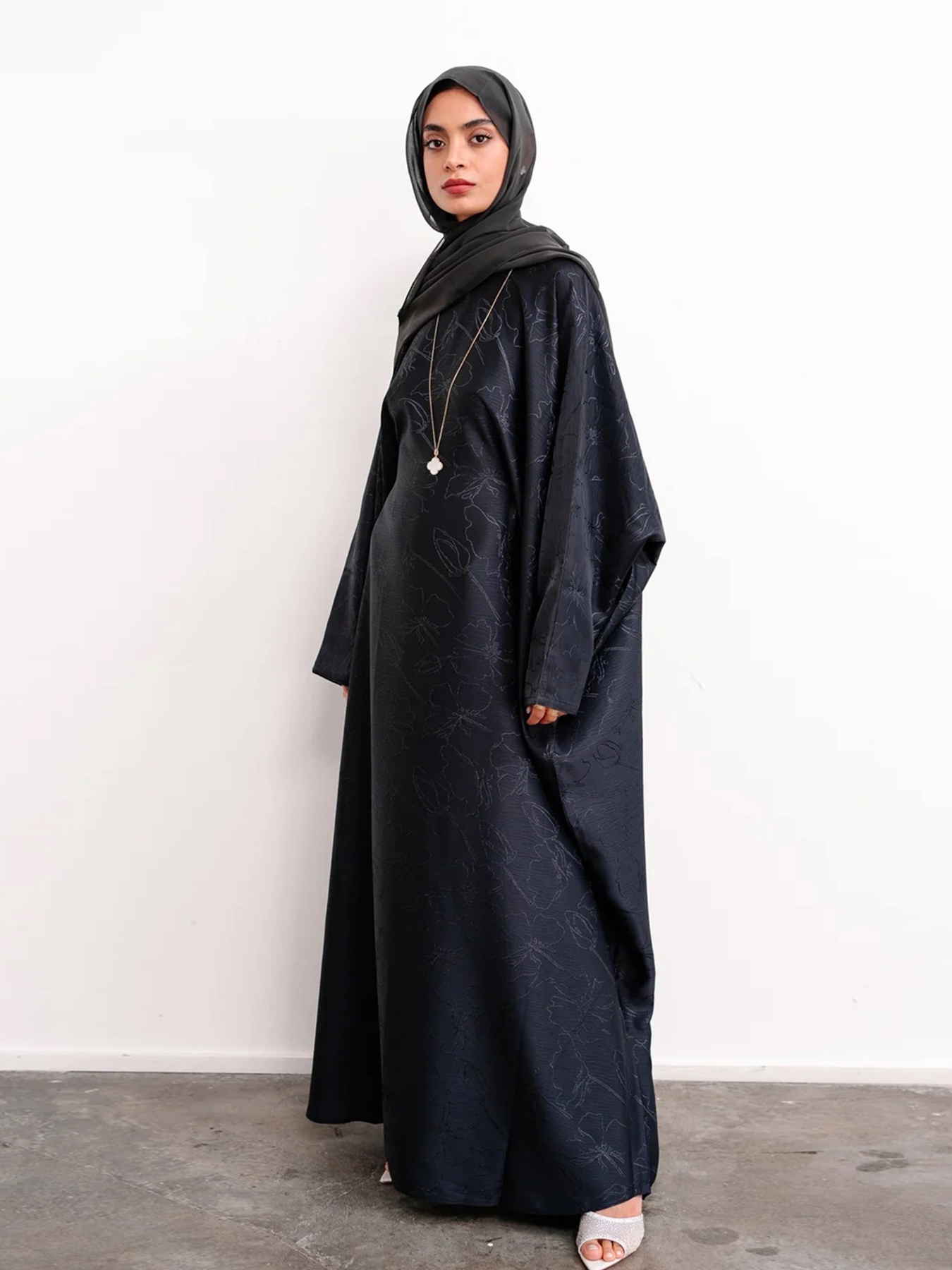 Jacquard Patterns Abaya