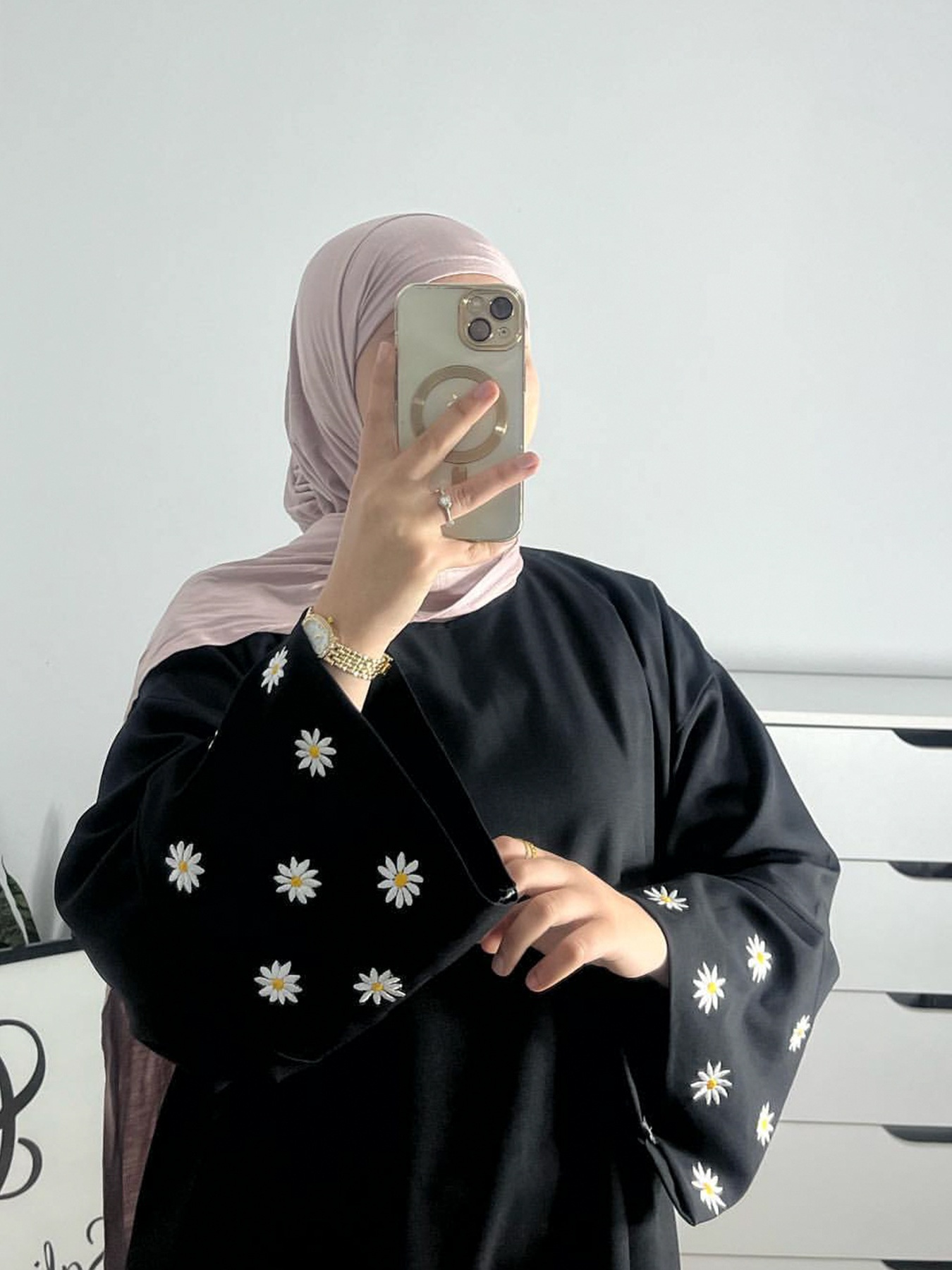 Embroidered Little Daisy Abaya