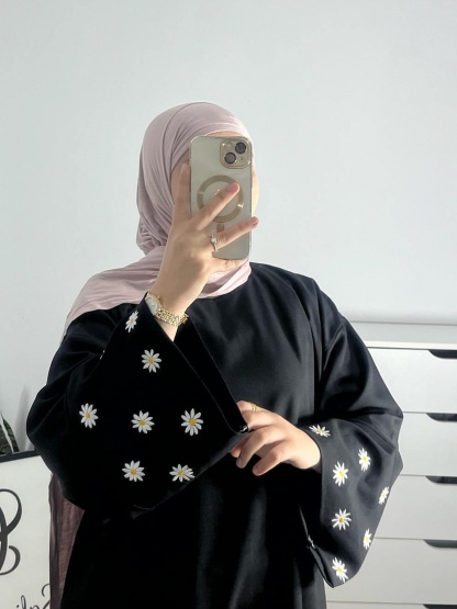 Embroidered Little Daisy Abaya