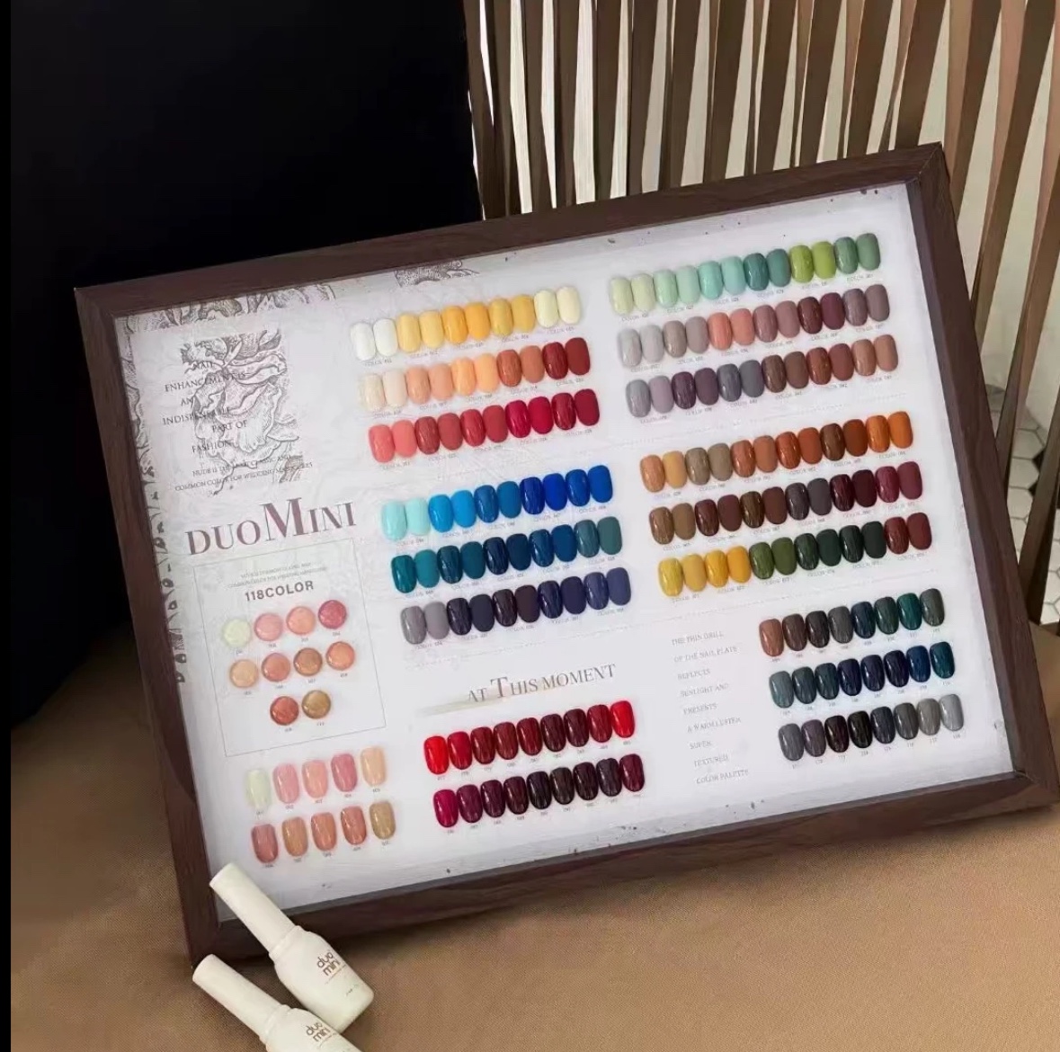 ジェルネイル 118色セット カラー標準板が付き