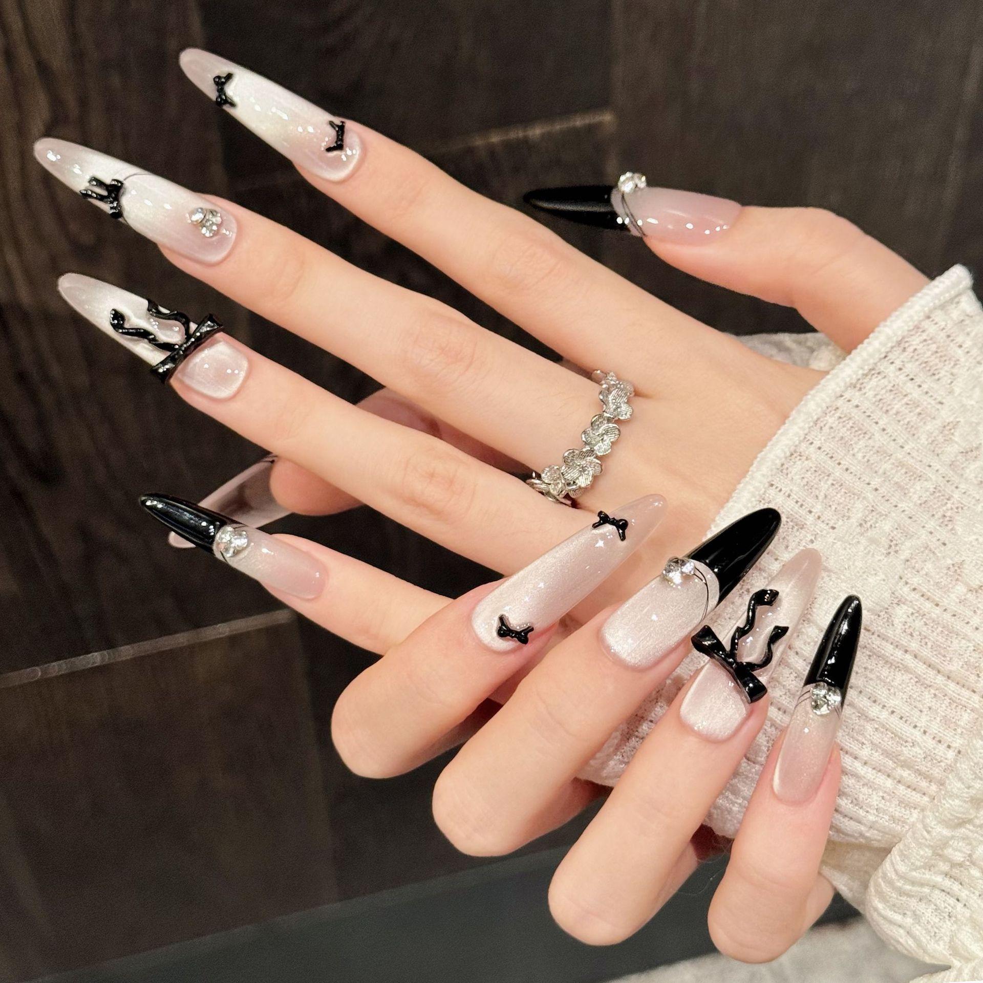 DANNOROLA  ネイルチップ　3105 / 3107