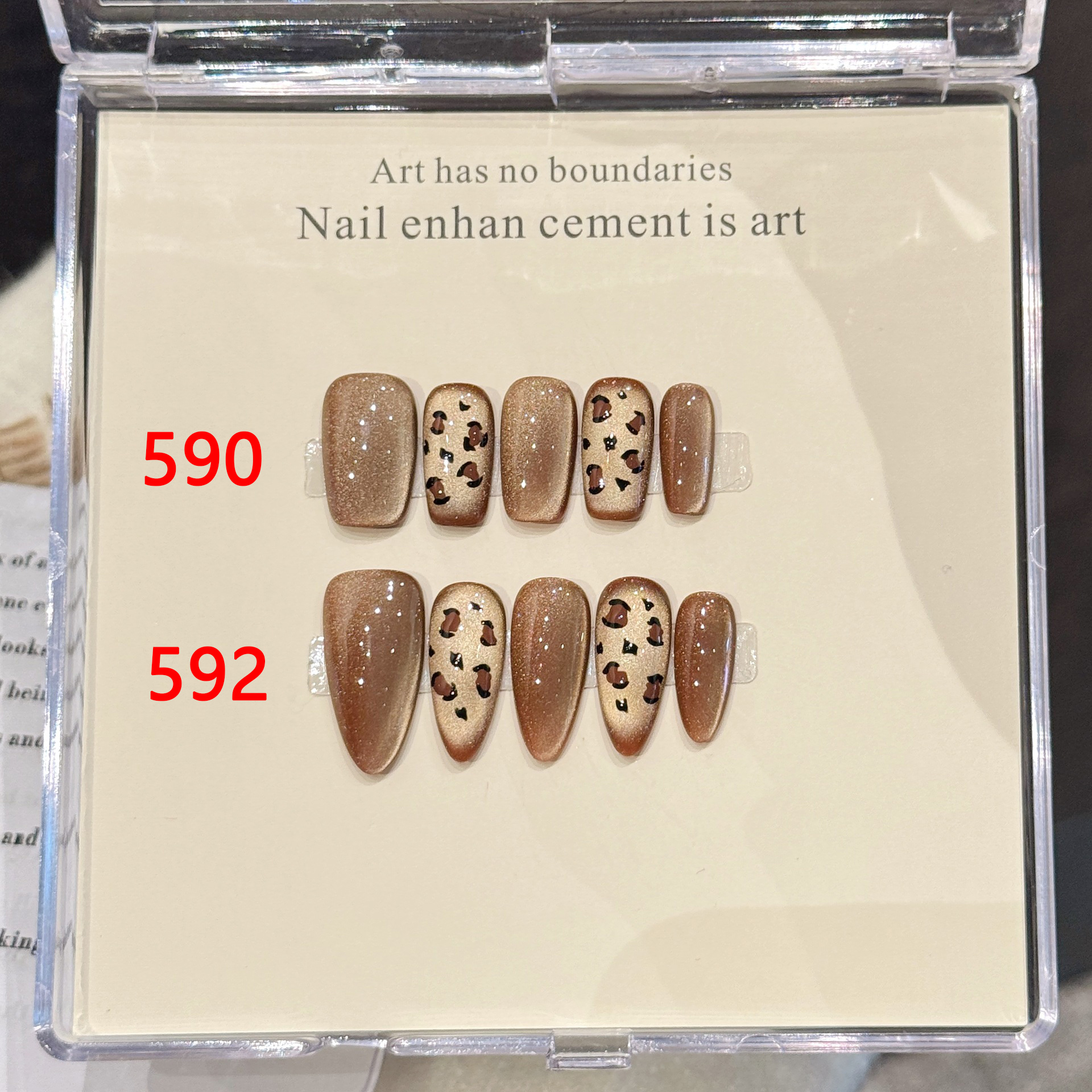 DANNOROLA  ネイルチップ 590 / 592