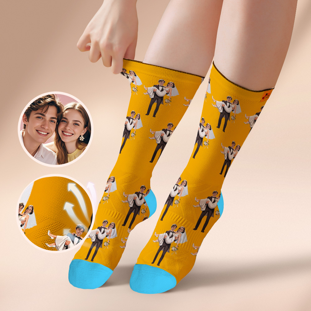 個人化情侶禮物,帶有您的照片客製化照片襪子,適合結婚週年紀念或訂婚禮物 - PhotoMoonLampTW